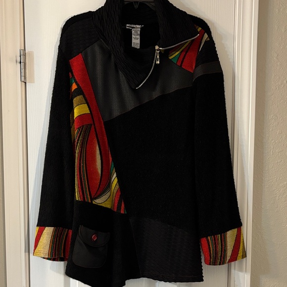 Mirror Image Black Textured Jacket - Picture 3 of 7